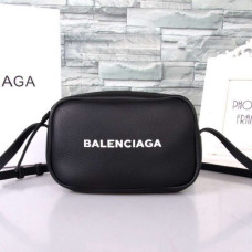 balenciaga-camera-bag