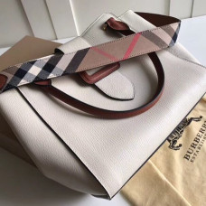 burberry-shoulder-bag-141