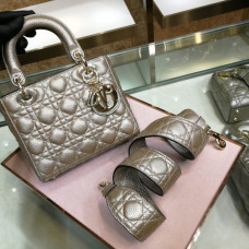 lady-dior-117