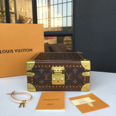 louis-vuitton-box-replica-bag-6