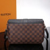 louis-vuitton-clapton-bag-2