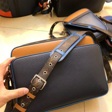 louis-vuitton-nil-slim-3-2