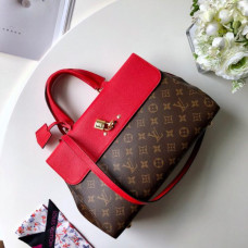 louis-vuitton-venus-handbag-2