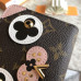 louis-vuitton-zippy-coin-purse-2