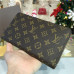 louis-vuitton-zippy-replica-bag-19