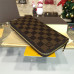 louis-vuitton-zippy-replica-bag-24