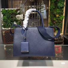 prada-bag-46